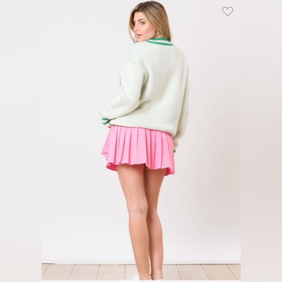 PICKLEBALL V-NECK SWEATER - Picture 8 of 15